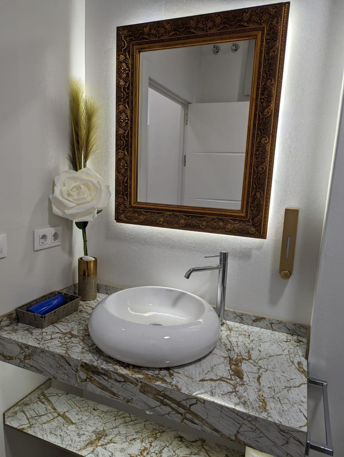 Deluxe En Av Cruz Roja Appartement *